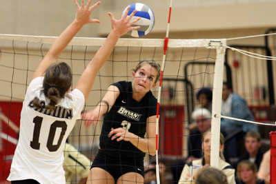BRYANT VOLLEYBALL FALLS TO KENNESAW STATE, 3-1, AND MARIST, 3-0, IN TOLEDO TOURNAMENT SATURDAY
