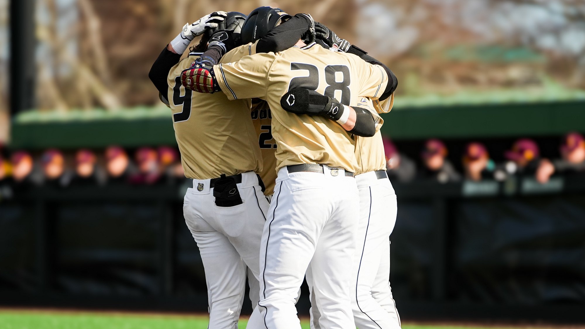 Bryant sweeps Friday doubleheader with pair of walk-offs