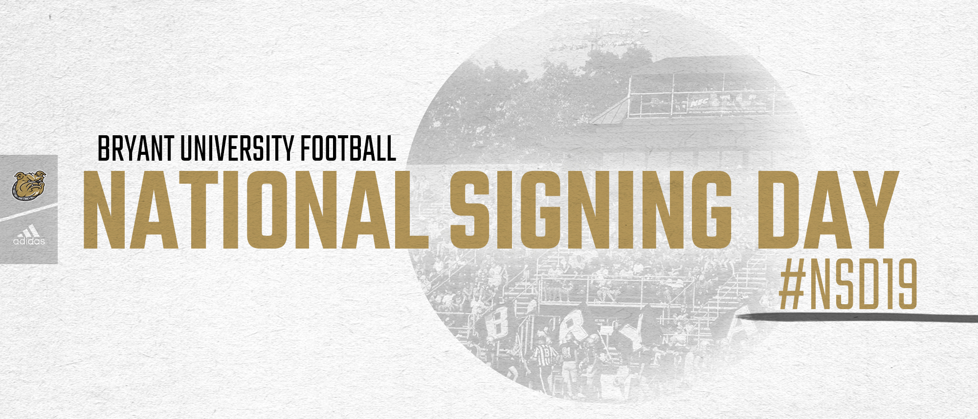 Football signs three, completes signing class