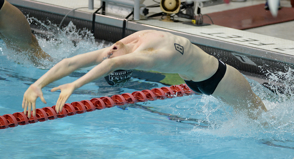 Three school-record efforts place Bulldogs second after Day 1