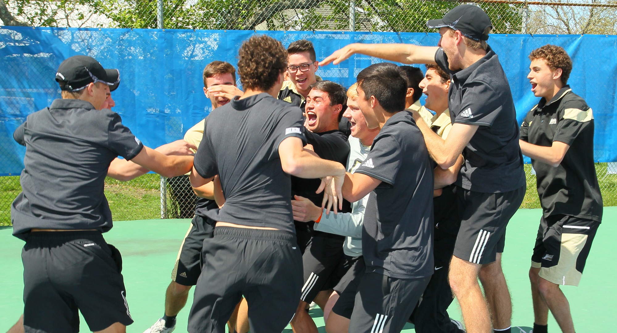 Bulldogs four-peat in NEC Championship, defeat Red Flash, 4-1