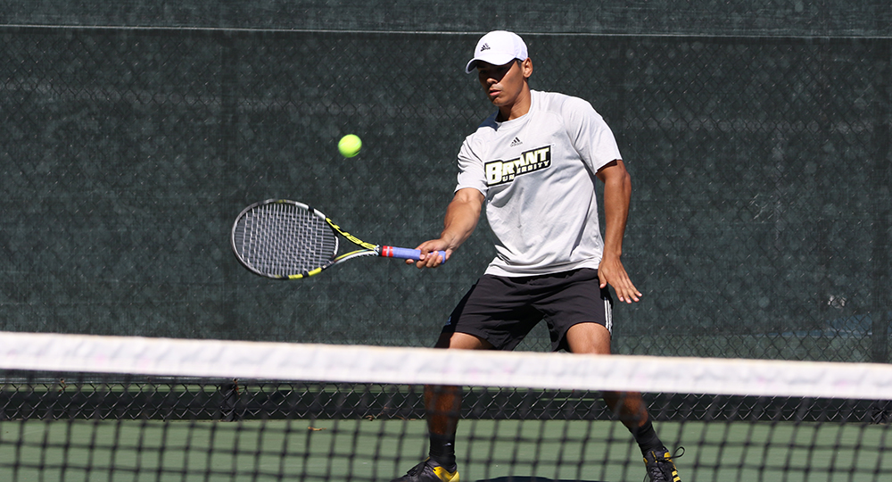 Men's tennis to play for fifth-straight title on Sunday morning