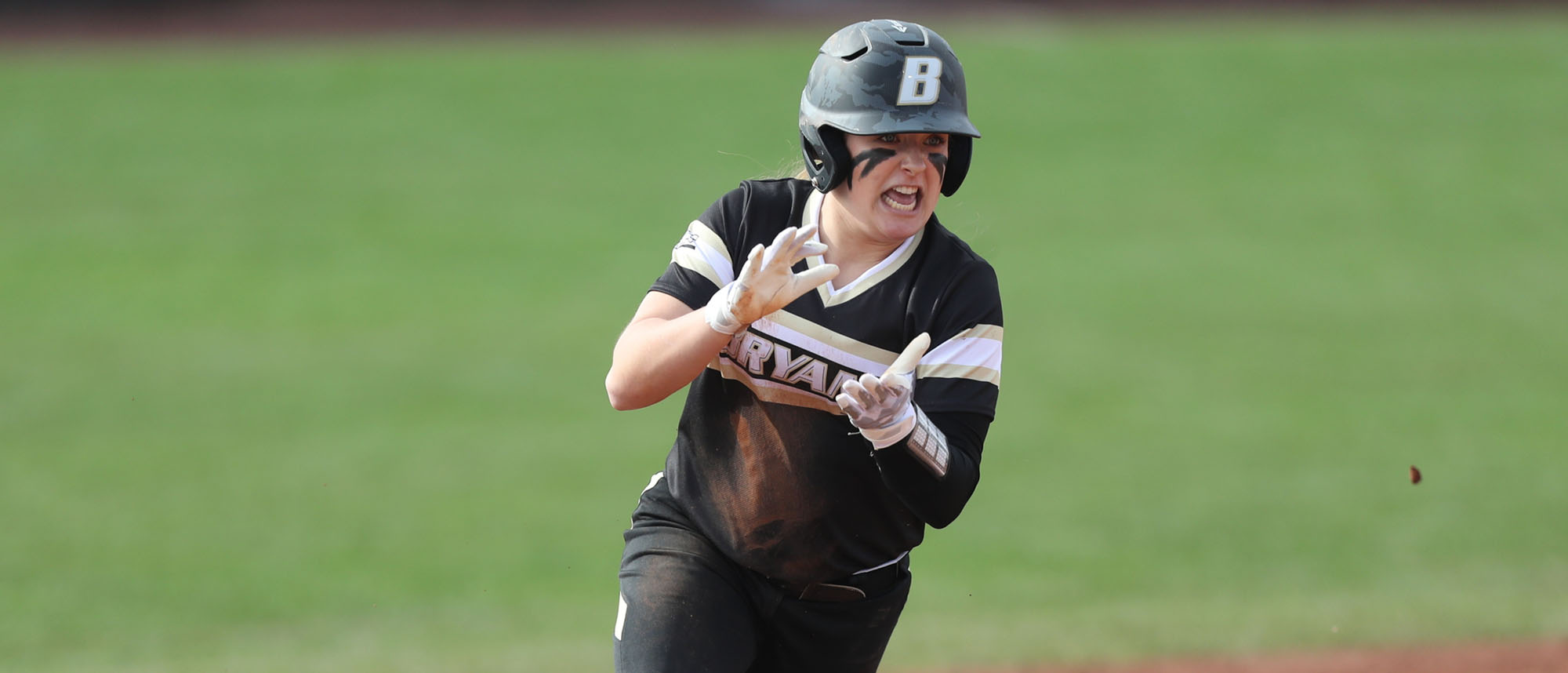 Bryant tops Brown, 6-1, on Tuesday