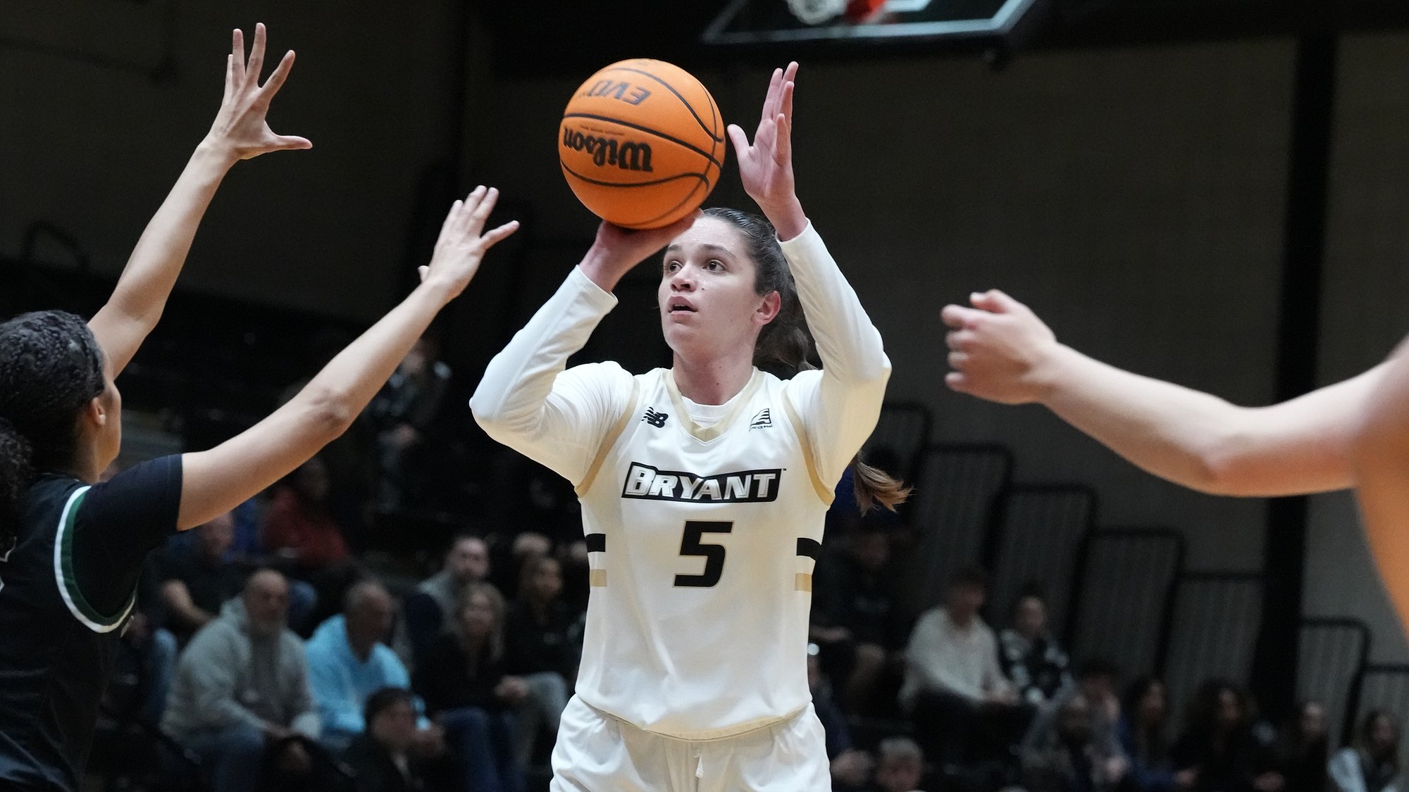 Fortuny records DBL-DBL in home loss to Brown