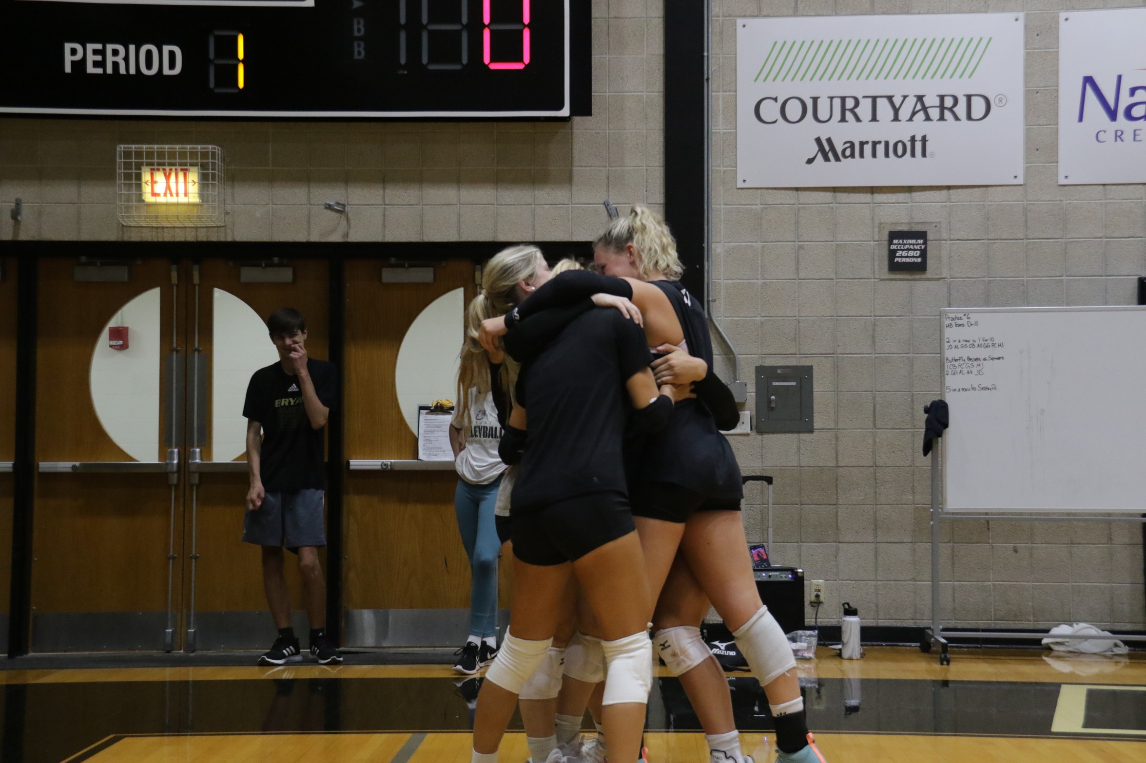 Bryant sweeps Siena to open Bryant Invitational