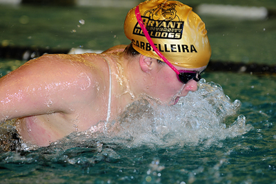 WOMEN’S SWIMMING SINKS STAGS; OSTRANDER, DEBEVER CONTINUE TO PERFORM
