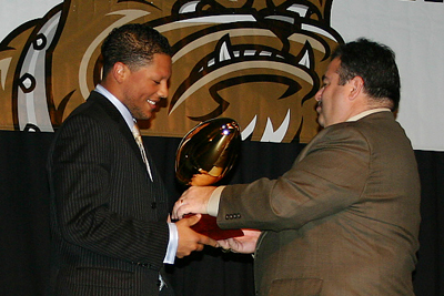 FOOTBALL AWARDS BANQUET SET FOR DEC. 5 - SIGNUP TODAY