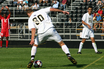 MEN'S SOCCER DROPS 2-1 DECISION AT COLUMBIA IN OVERTIME