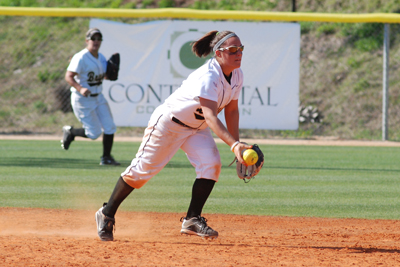 SOFTBALL DROPS PAIR OF OPENING DAY GAMES AT THE LOUISIANA CLASSIC