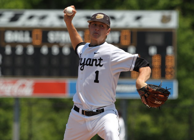 Pitchers' duel results in split for Bulldogs