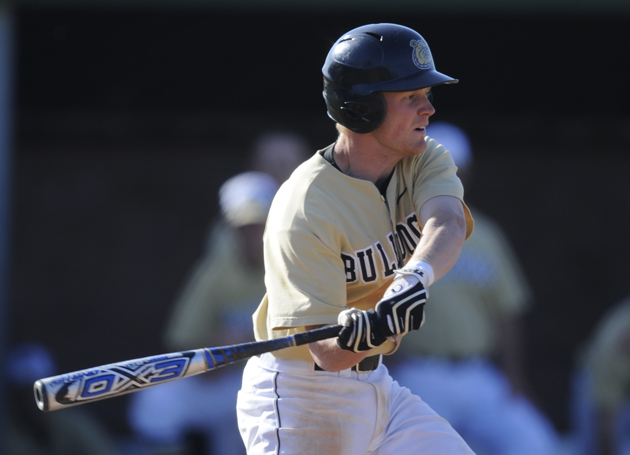 Bulldogs fall in extras at Siena Tuesday