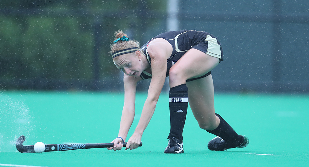 Bryant battles Vermont to 1-0 loss on Friday afternoon