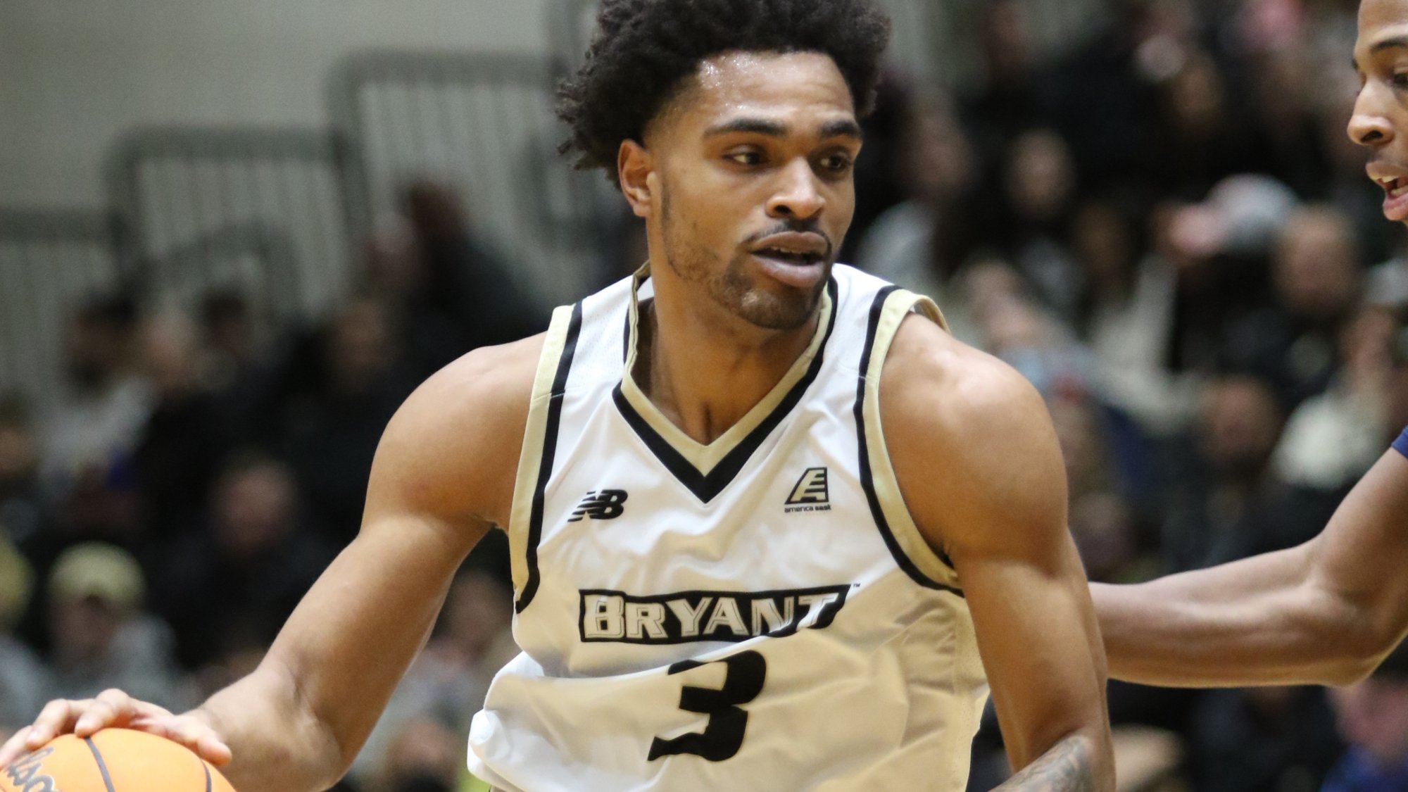Bryant rides strong start to win over UAlbany, 87-62