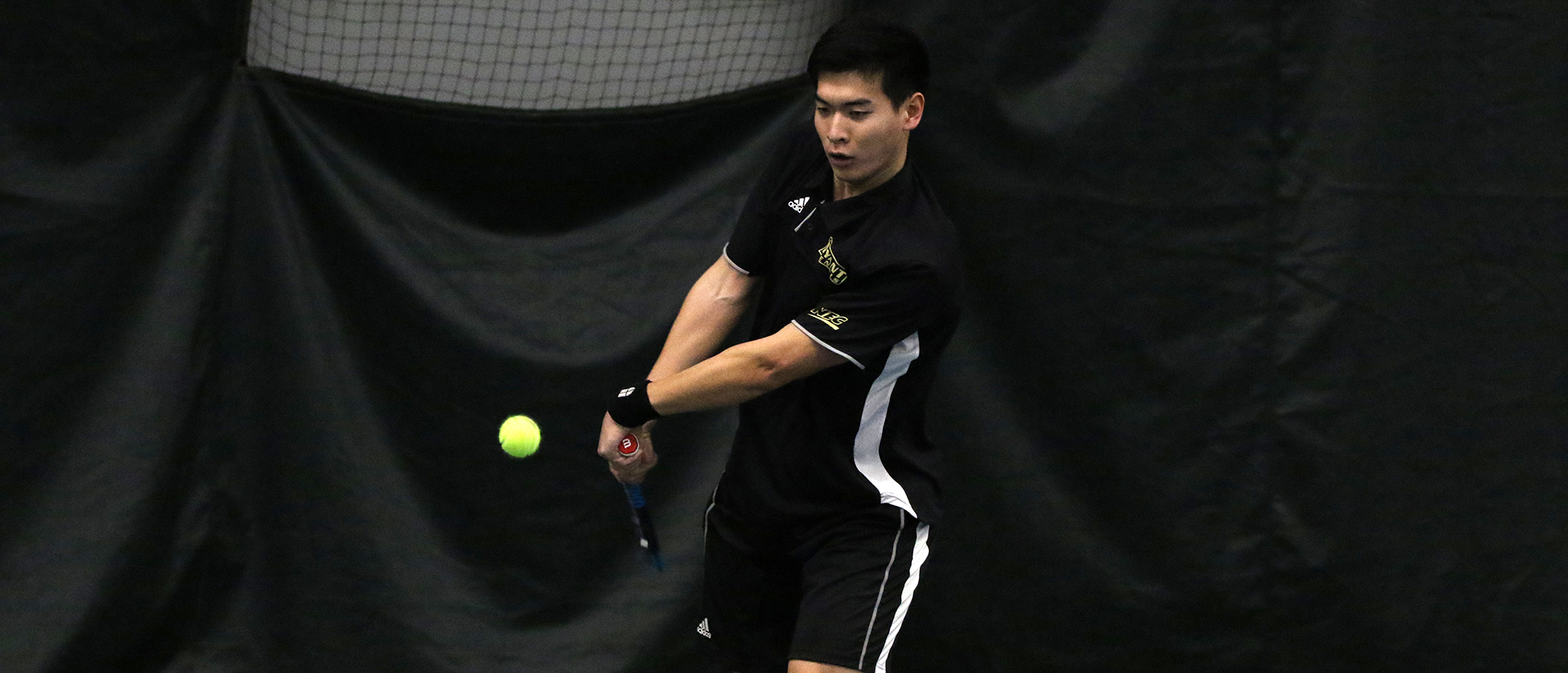 Men's tennis falls to Brown on Tuesday