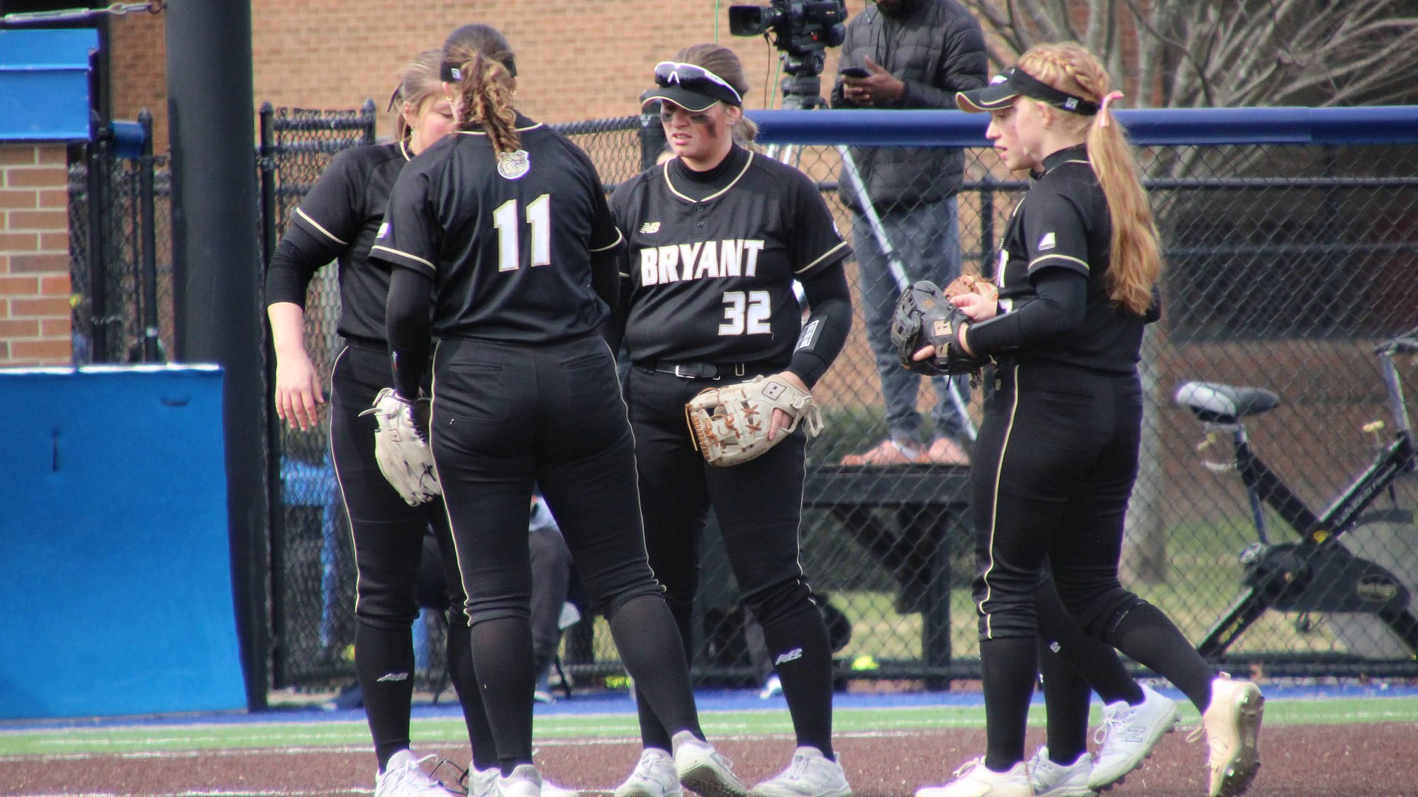 Bryant welcomes Brown for Wednesday DH at Conaty Park