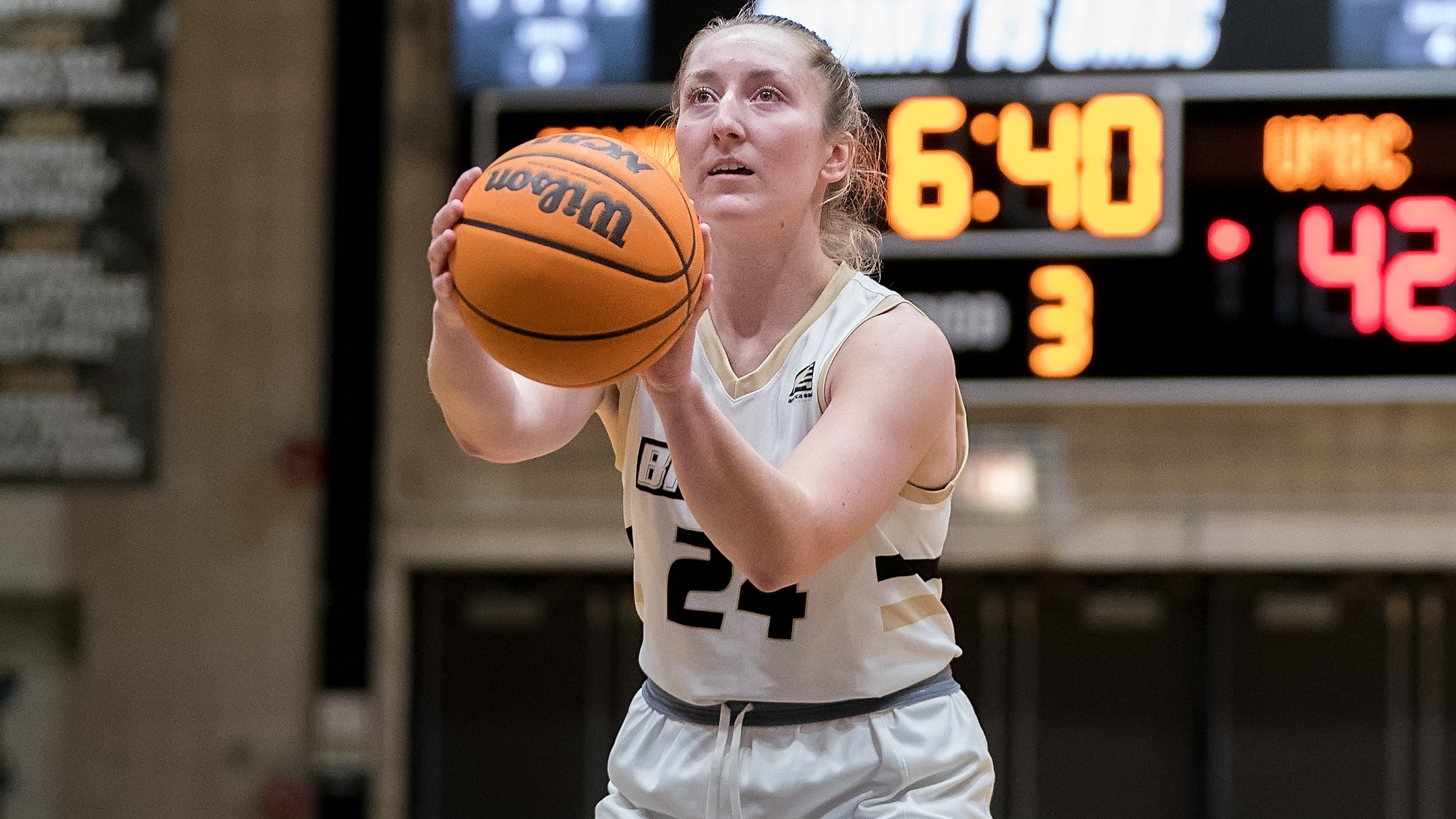 Bryant welcome UNH on Saturday to begin a three-game homestand