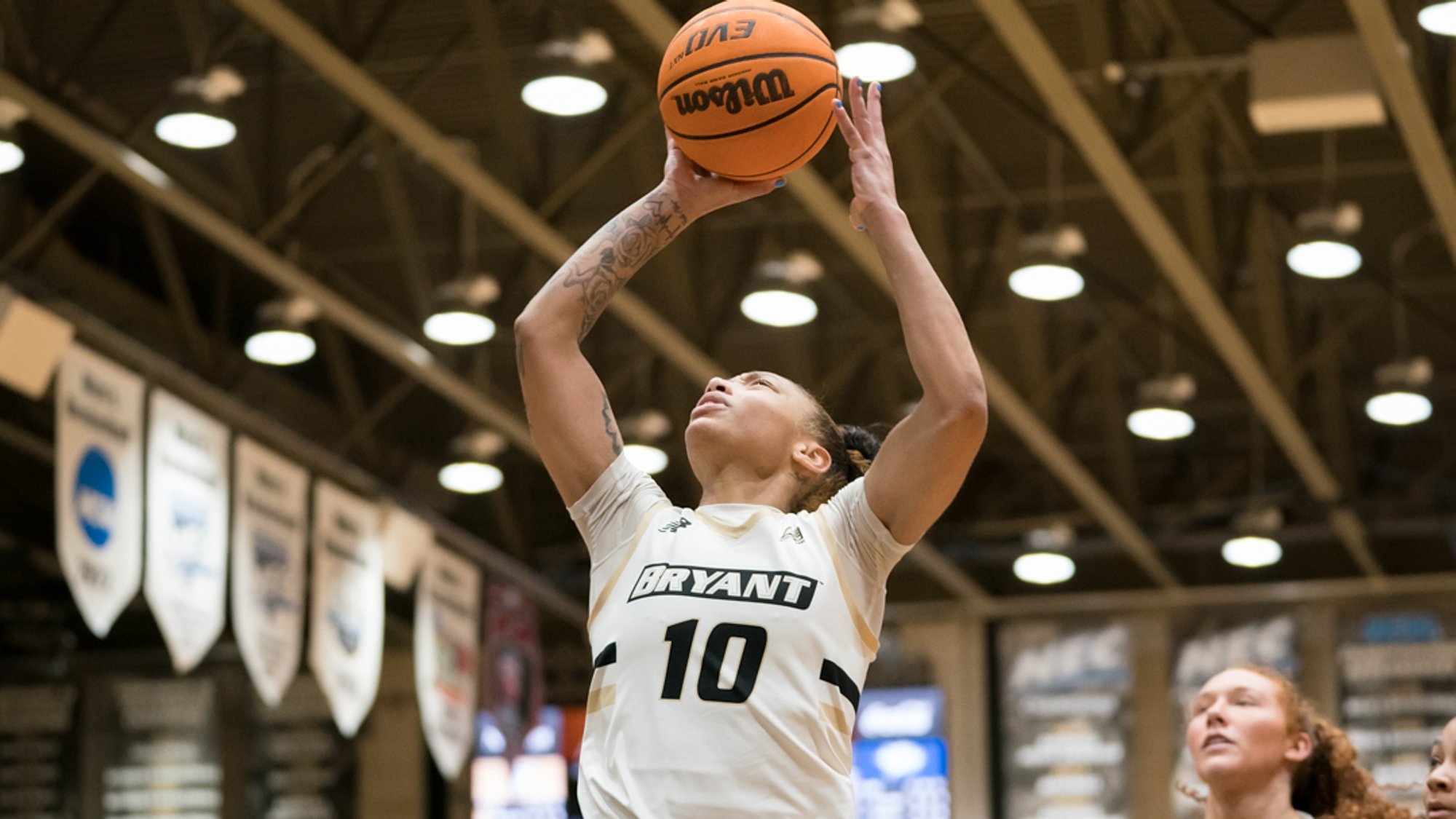 Reynolds' double-double lifts Bulldogs past UNH at home