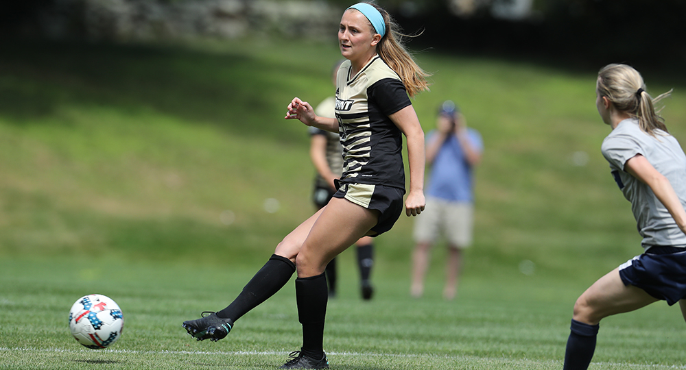 Bryant falls in tight match with Saint Francis in Loretto